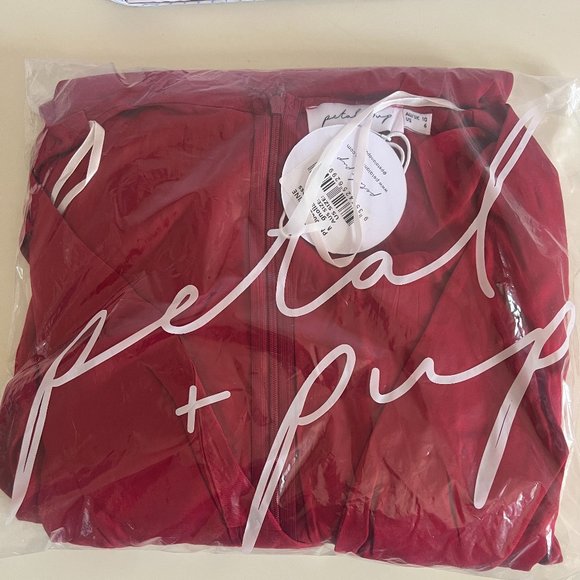 Petal + Pup Magnolia Long Sleeve Front Tie Hi-Low Midi V-Neck Dress Wine 6/Small - Picture 7 of 7